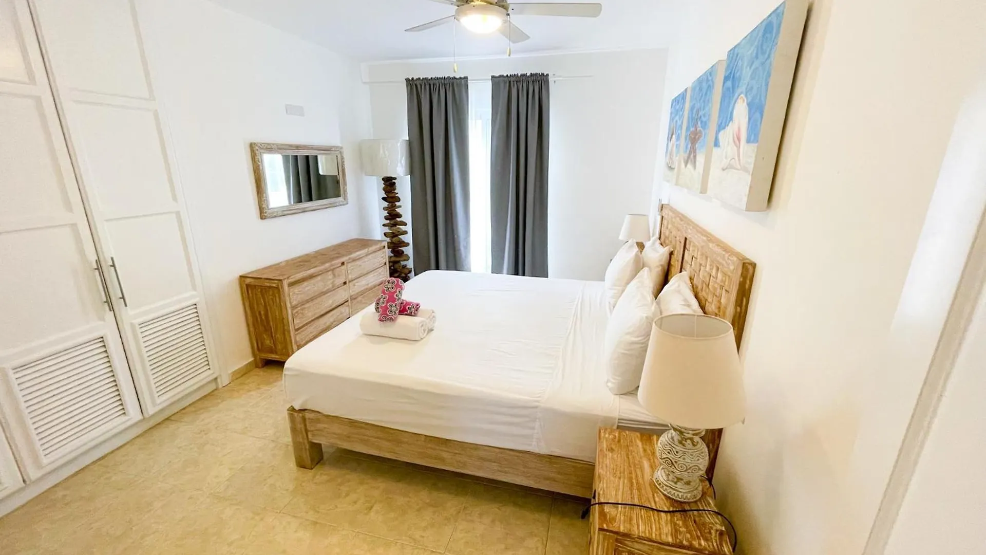 Holiday Dreams Hotel Los Corales Bavaro Wifi Bbq Parking Beach Club & Spa Punta Cana 5*,
